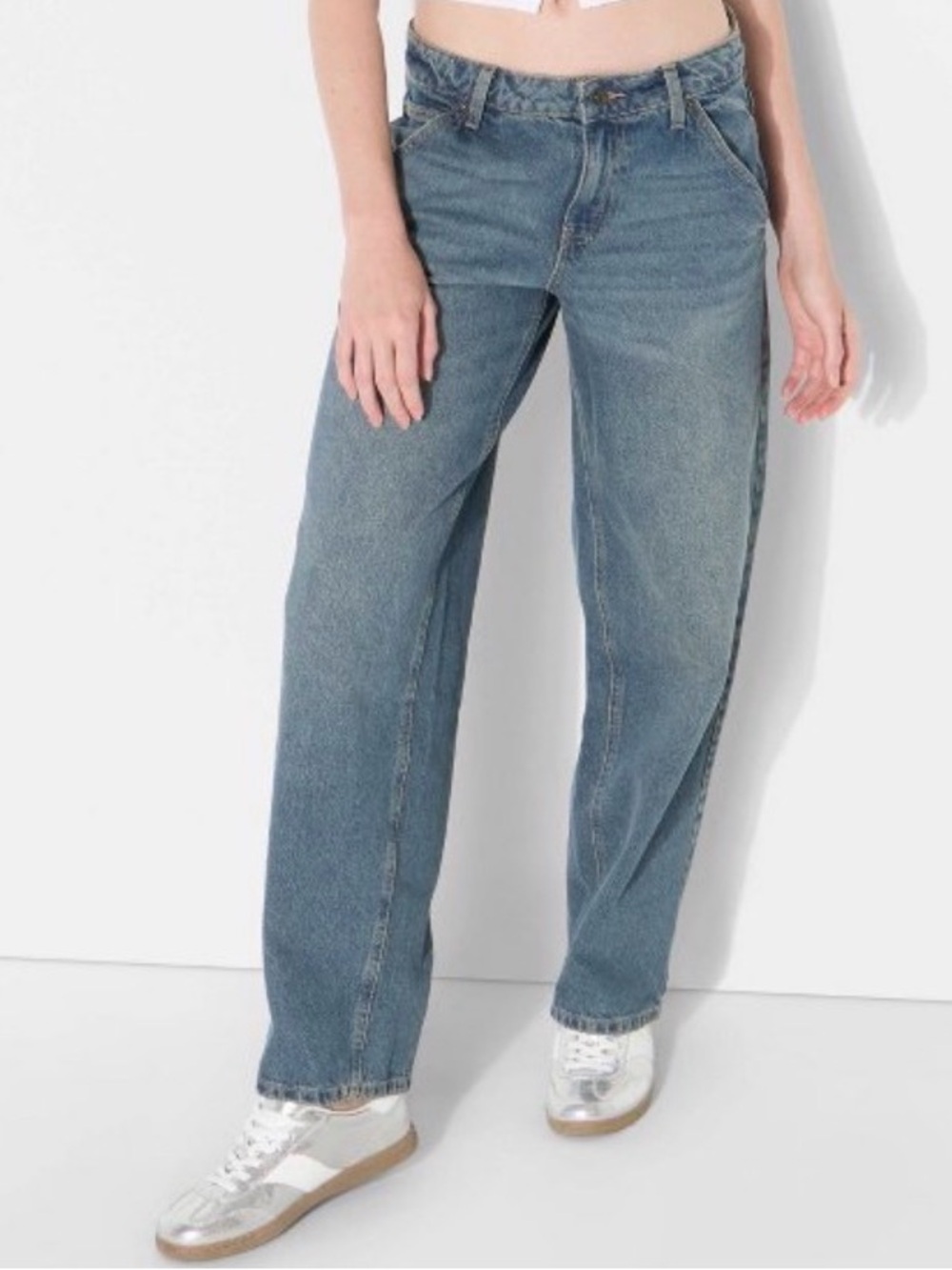 Wild Fable 90’s Relaxed Fit Straight Leg Jeans 4 NWT